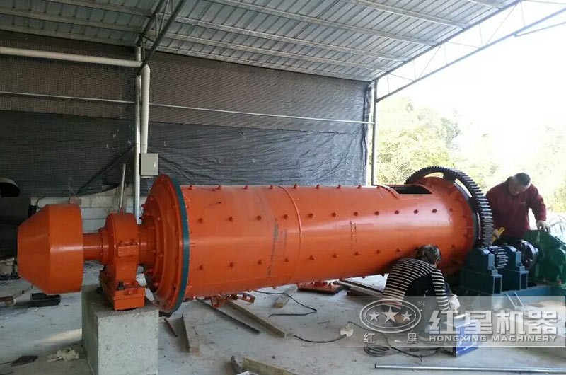 球磨機現(xiàn)場