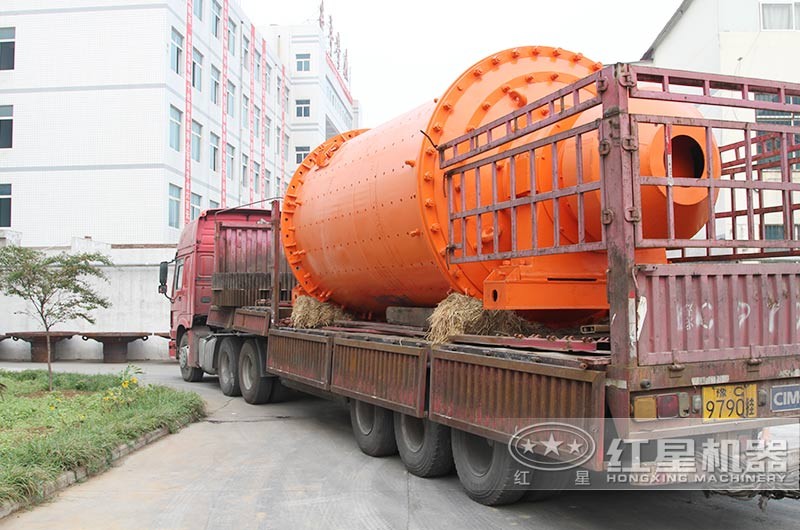 球磨機發(fā)貨