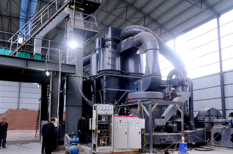山西臨汾時產20噸石灰石磨粉生產客戶現場
