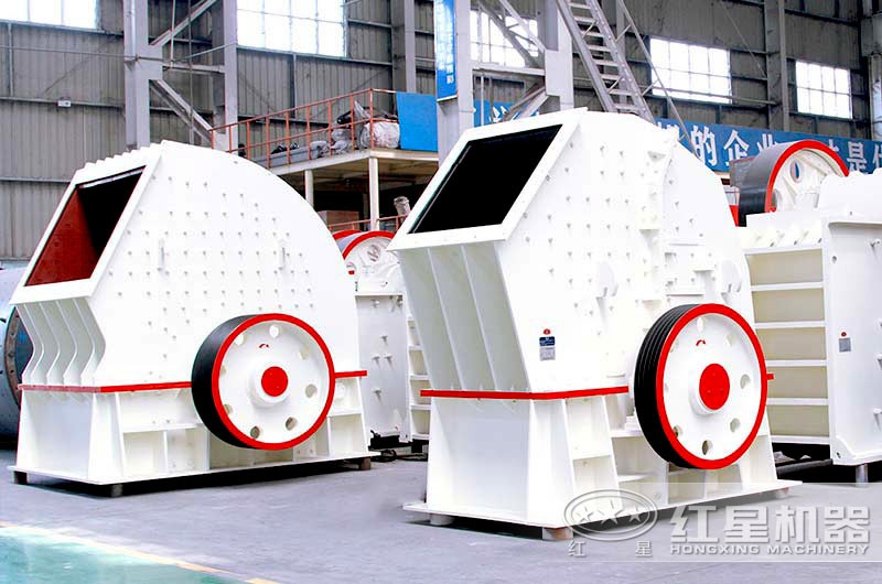 錘式破碎機(jī)車間