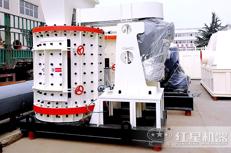 復(fù)合式破碎機(jī)